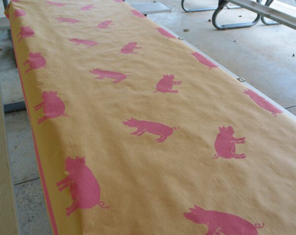 Pig Print Kraft Paper Table Cover