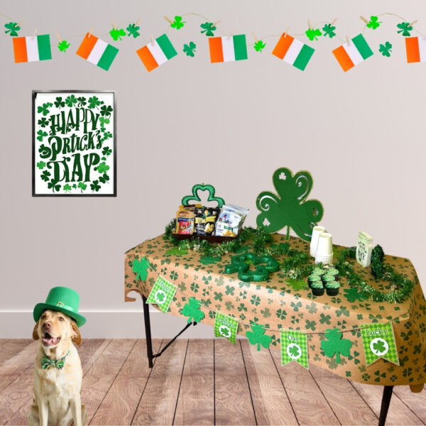 Shamrock Print Paper Table Cover